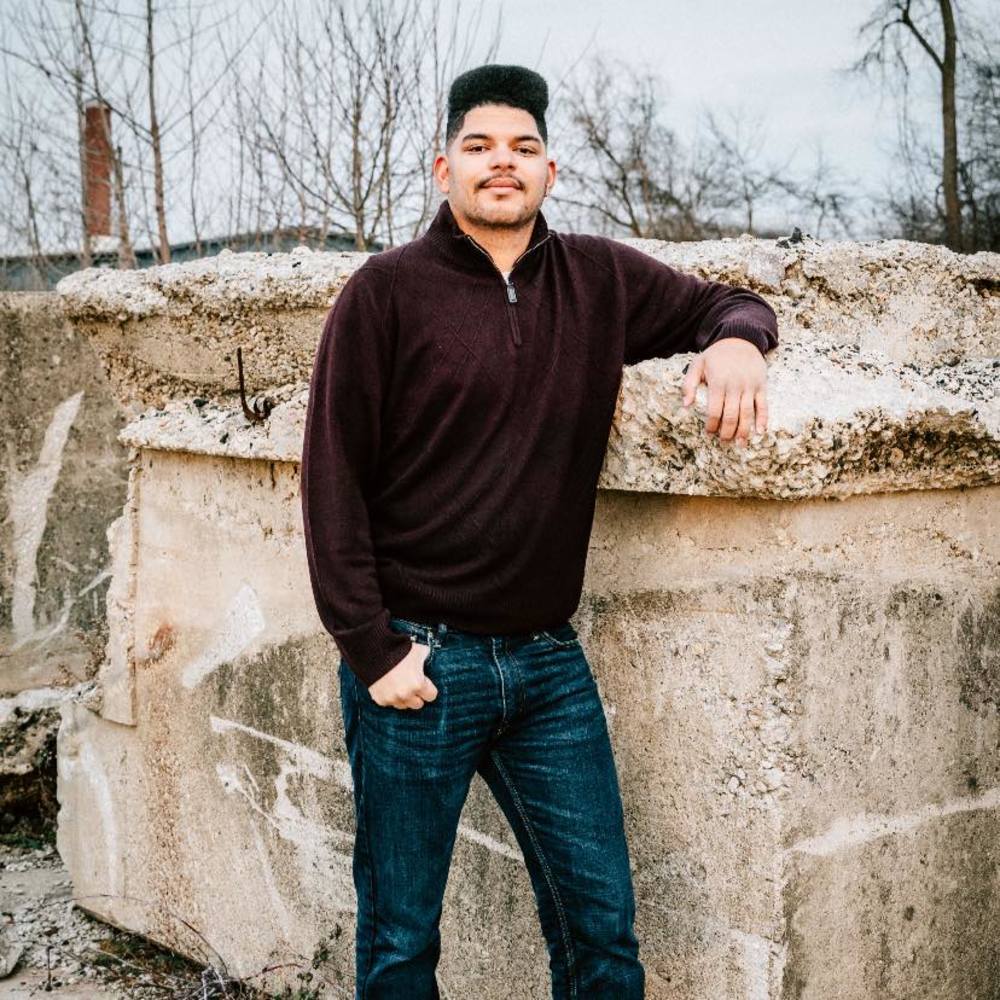 Meet your Posher, Isaiah